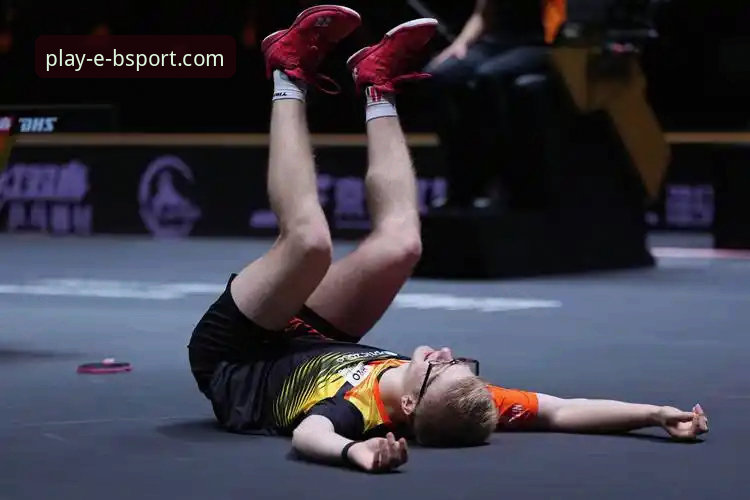 从勒布伦夺冠看新生代崛起：一位资深体育迷的B体育app观赛与深度分析心得